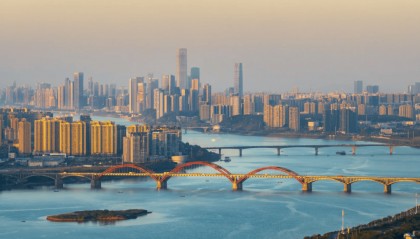 【资讯】贺辉出席全省广播电视和网络视听“十五五”规划编制公共服务板块调研座谈会