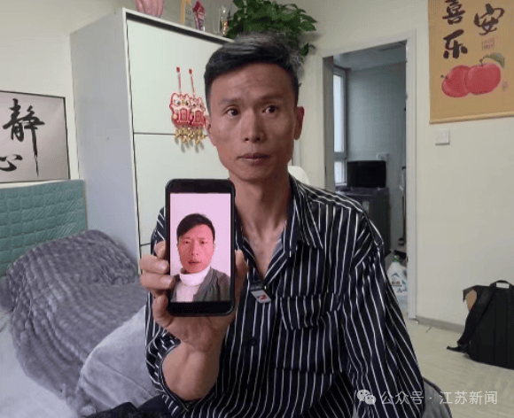 男子愤怒举报:想变胖一点,花费超10000元,每天服用18包“固体饮料”,却暴瘦13斤进了医院!